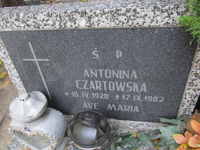 Antonina Czartowska 1928 Bolków - Grobonet - Wyszukiwarka osób pochowanych