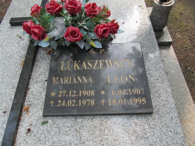 Leon Łukaszewski 1907 Bolków - Grobonet - Wyszukiwarka osób pochowanych