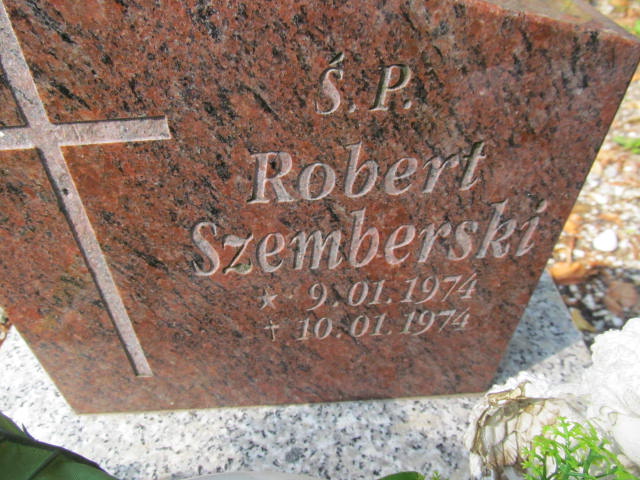 Robert Szemberski 1974 Bolków - Grobonet - Wyszukiwarka osób pochowanych